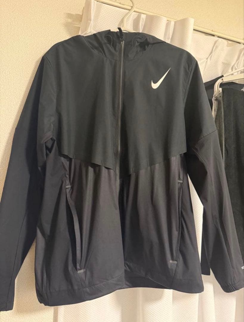 NIKE ナイキ　エアロスイフト　ランニングジャケット　L