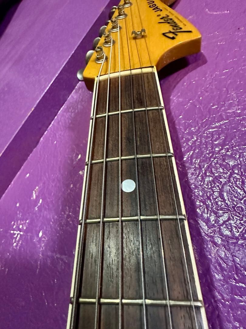 Fender Jaguar Made in Japan ハムバッカー