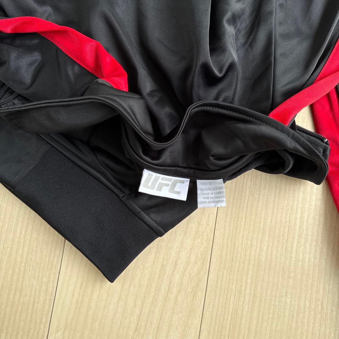 UFC ジャージ ジップアップ　格闘技　MMA ジャケット Lサイズ相当