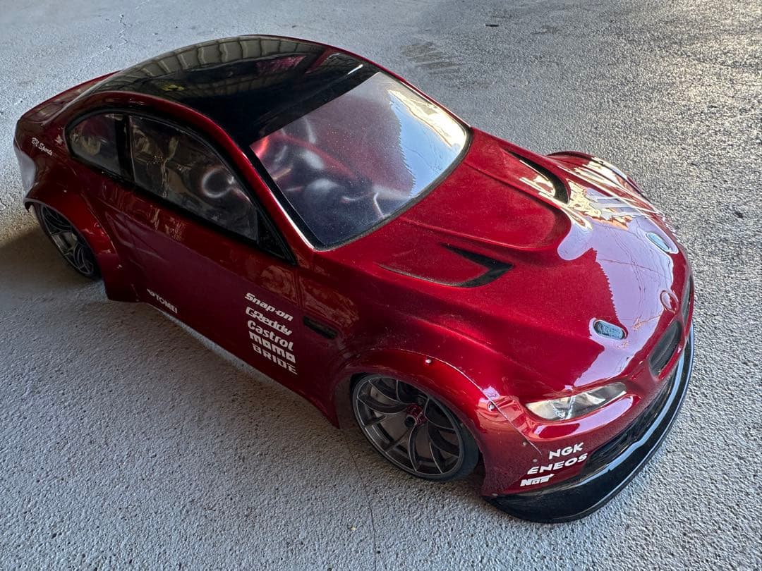  M3 E92 LIBERTYWALK風　オーバーフェンダー