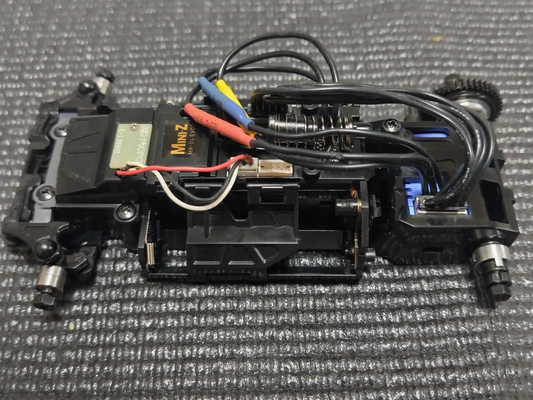 KYOSHO ミニッツMR-04evo2 シャーシセット値下げ