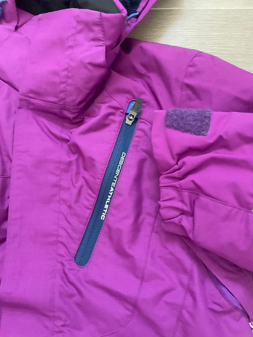 ヘリーハンセン&DESCENTEスキーウェア