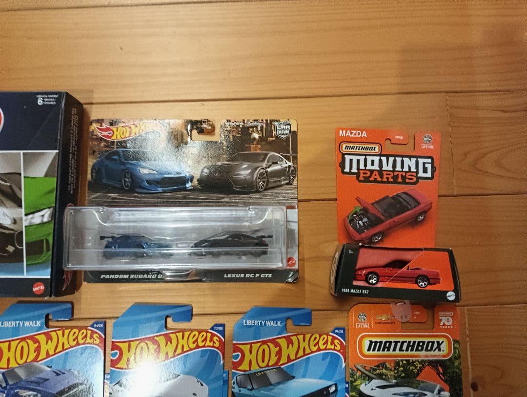 Hot Wheels ミニカーセット トミカ　マッチボックス　新品　日本車
