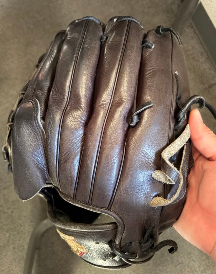 硬式投手用 DESCENTE プロ実使用グローブ