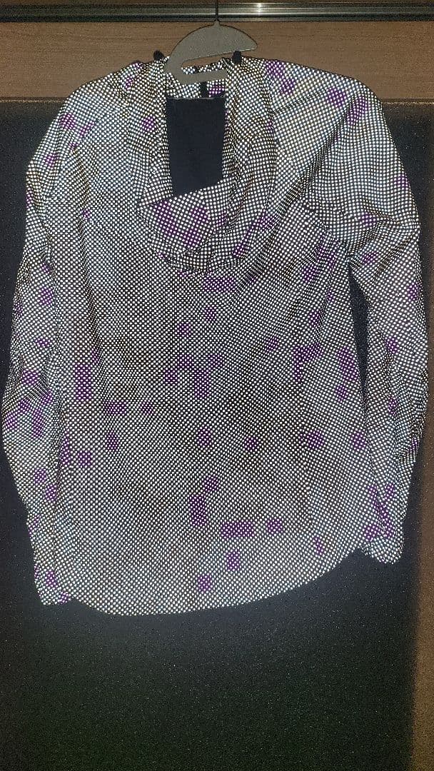 レディース Nike シールドウィンドブレーカー ナイロンジャケット