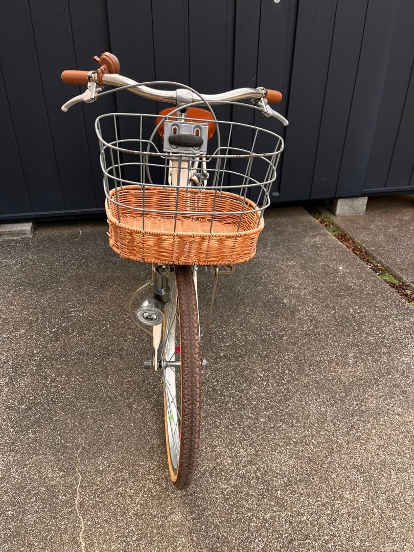 【Ki※】アサヒサイクル　女の子　クリーム色 20インチ 前カゴ付き