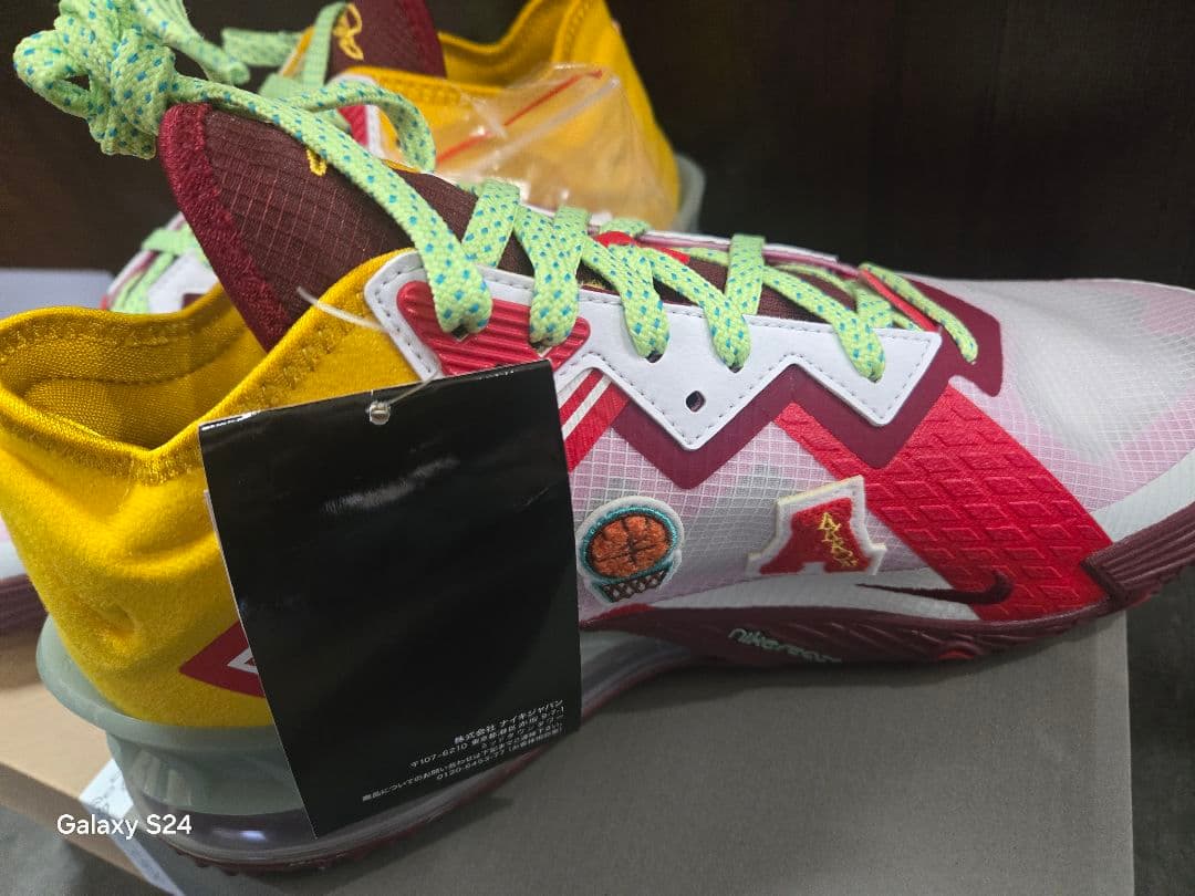 最終値下げ　早い者勝ち　レブロン 18 LOWxミミ　28.5cm　新品