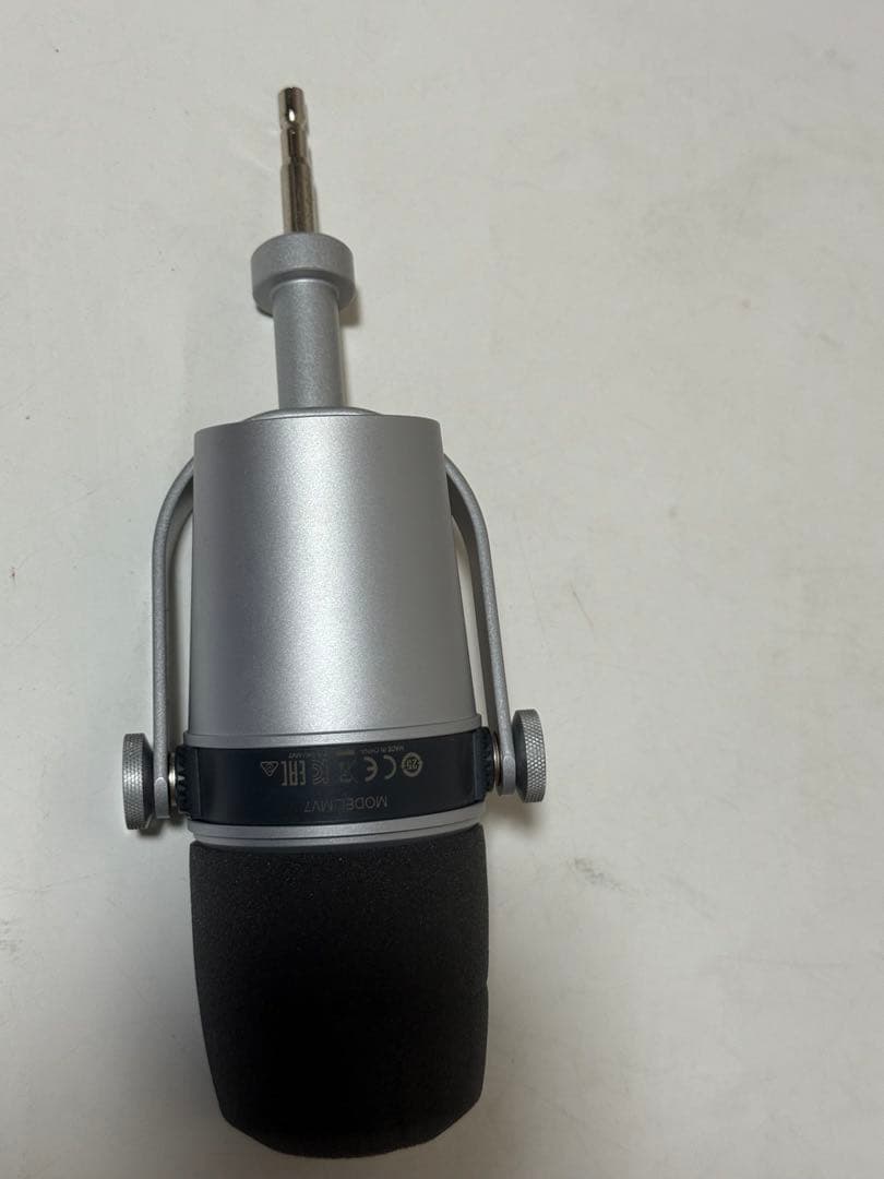 SHURE シュア MV7 ポッドキャストマイクロホン