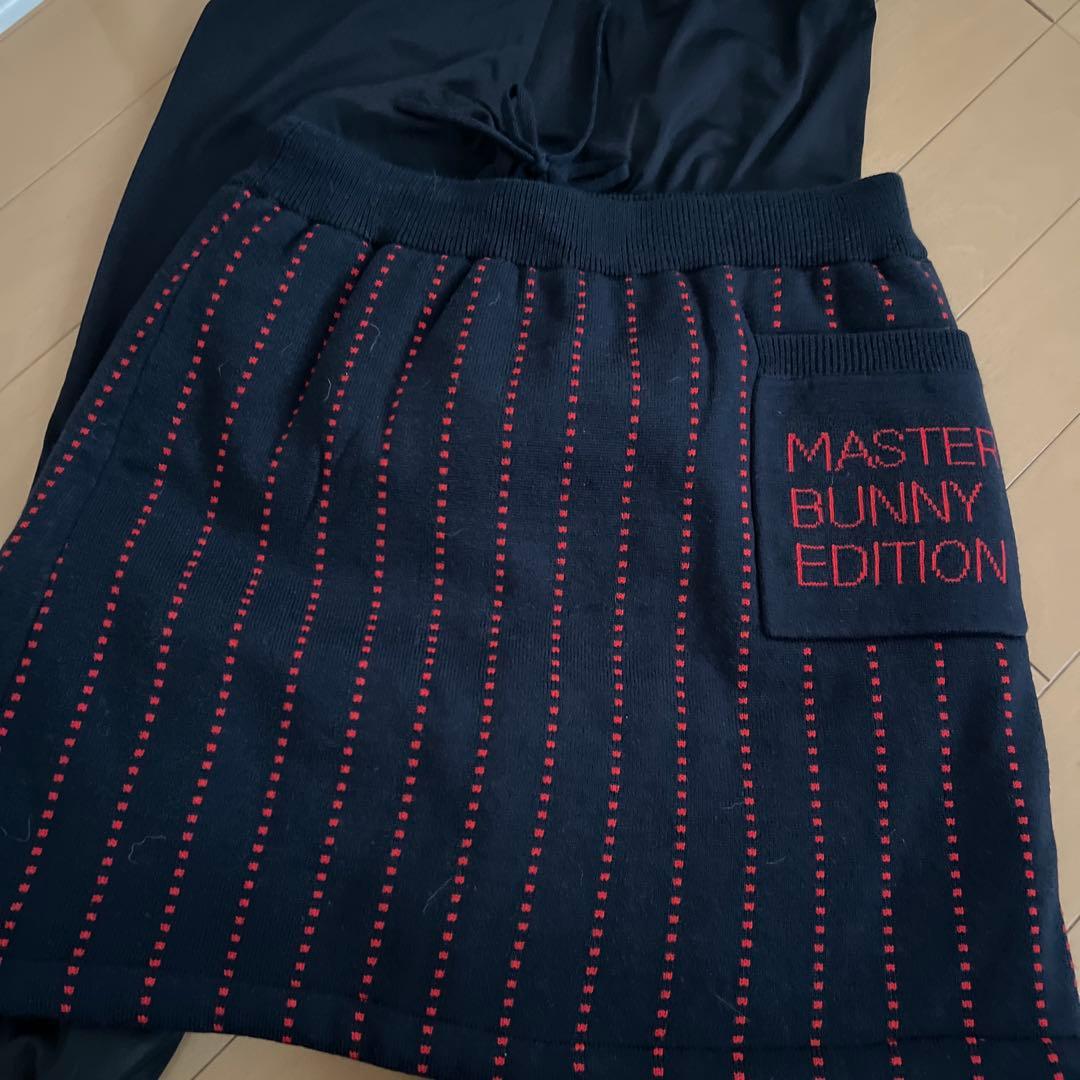 マスターバニー　2点　バラ売り不可