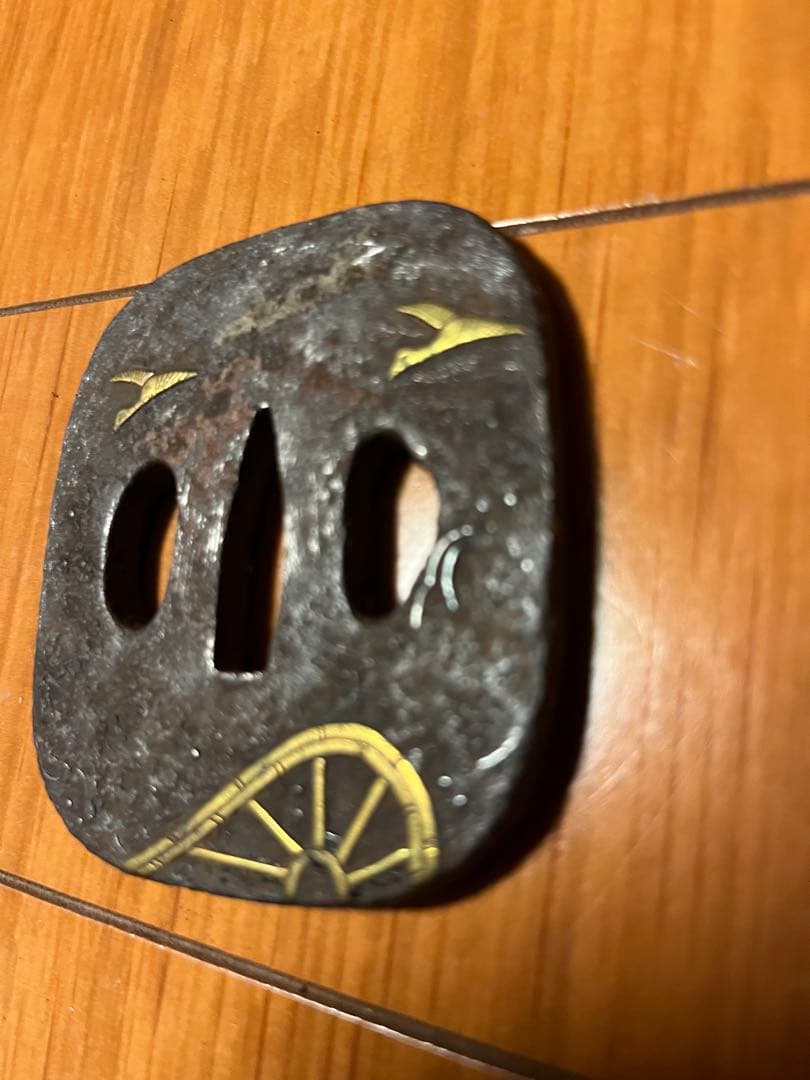 金属製 鍔 二羽の鳥 車輪デザイン