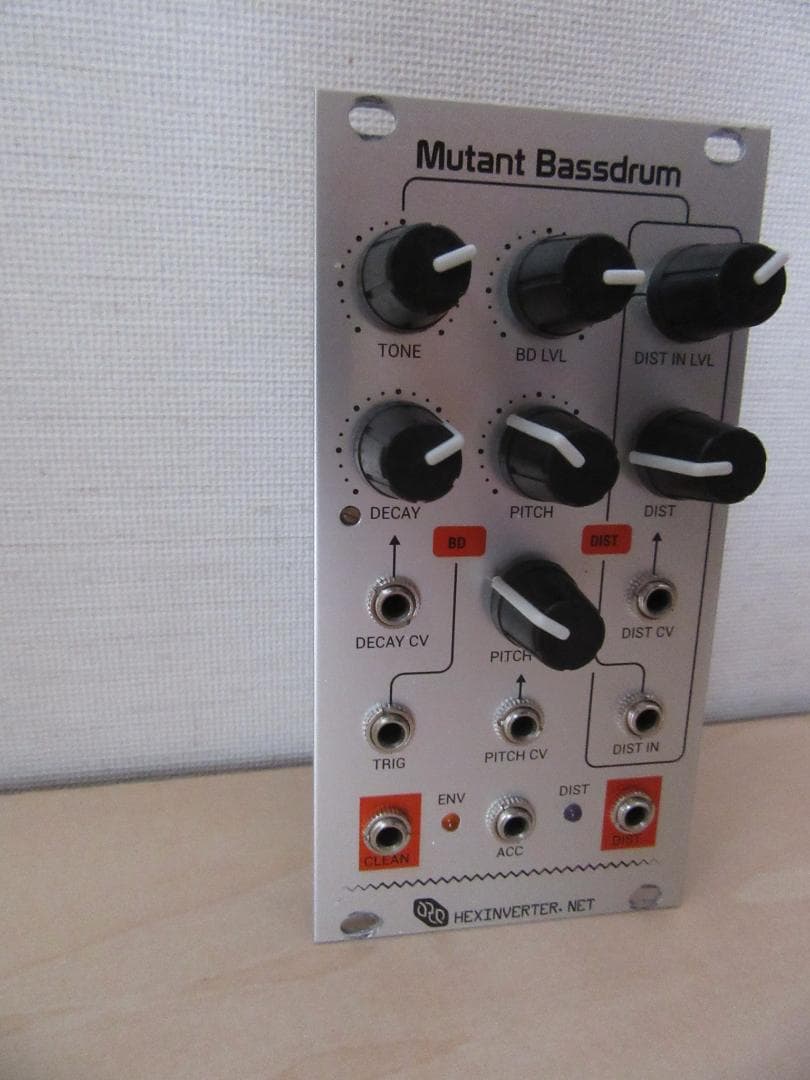 Hexinverter / Mutant Bassdrum ユーロラック