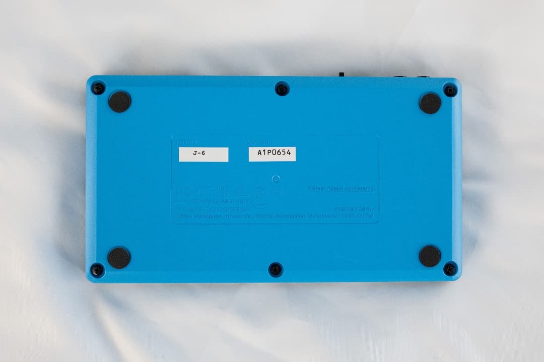 鍵盤楽器 Roland J-6 Chord Synthesizer