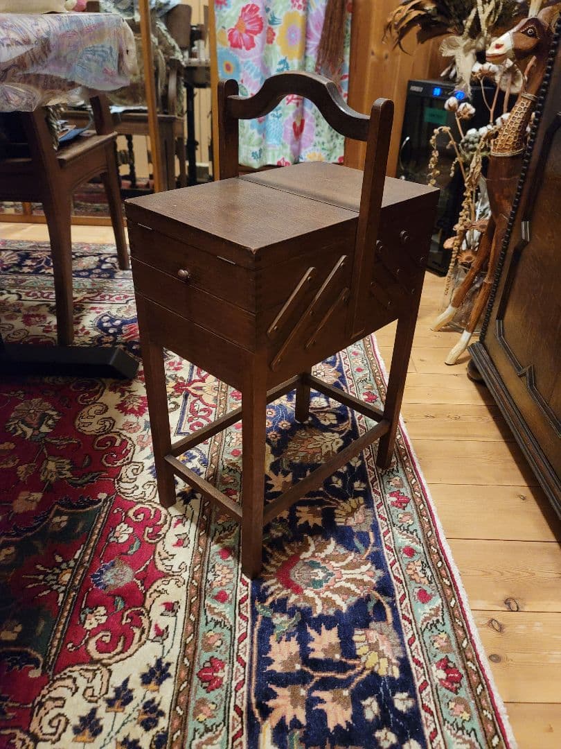 アンティーク 木製家具