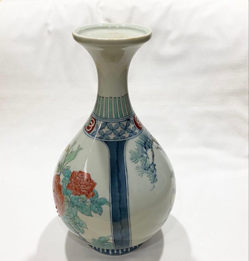 5代　佐藤走波 の豪華で重厚な　\"色絵花鳥文花瓶\"