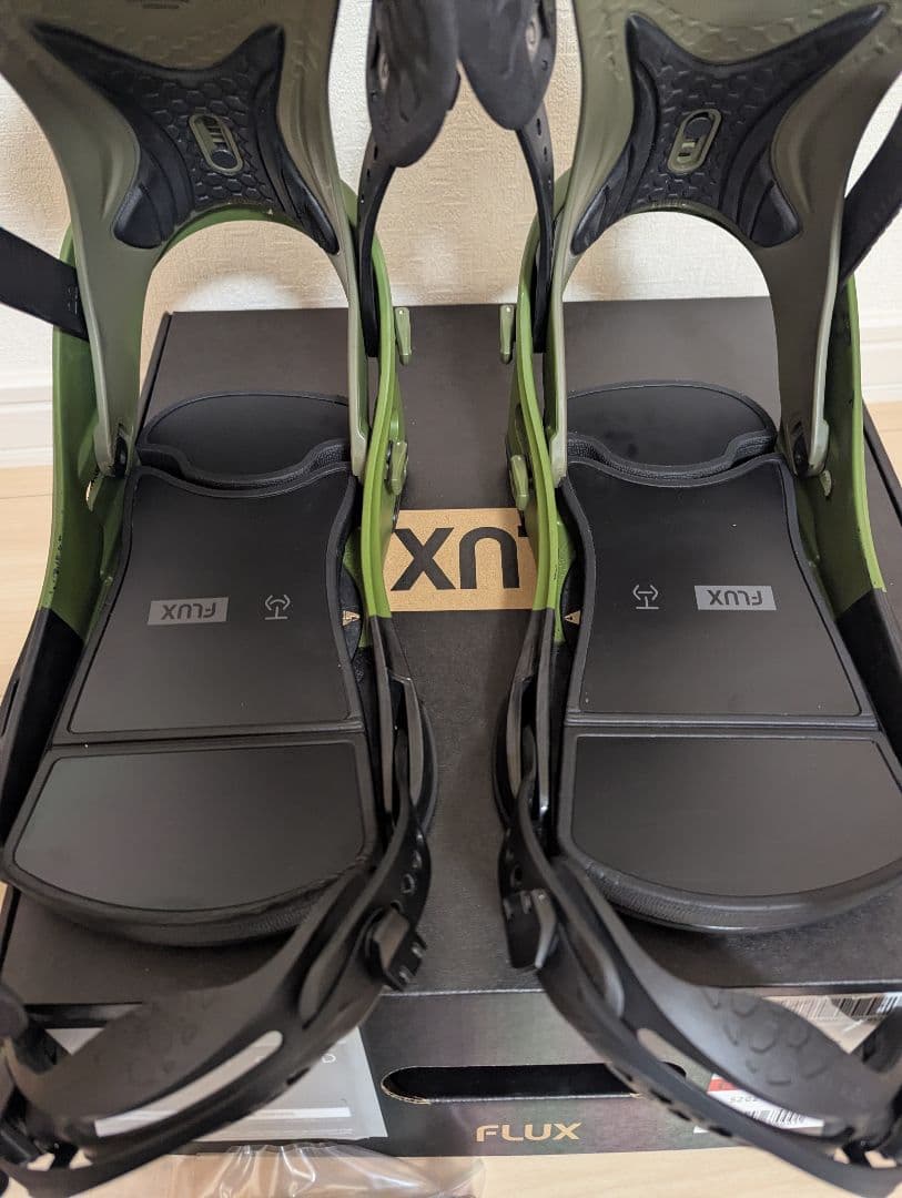 FLUX CV MF−05 フラックス スノーボード ビンディング　Mサイズ