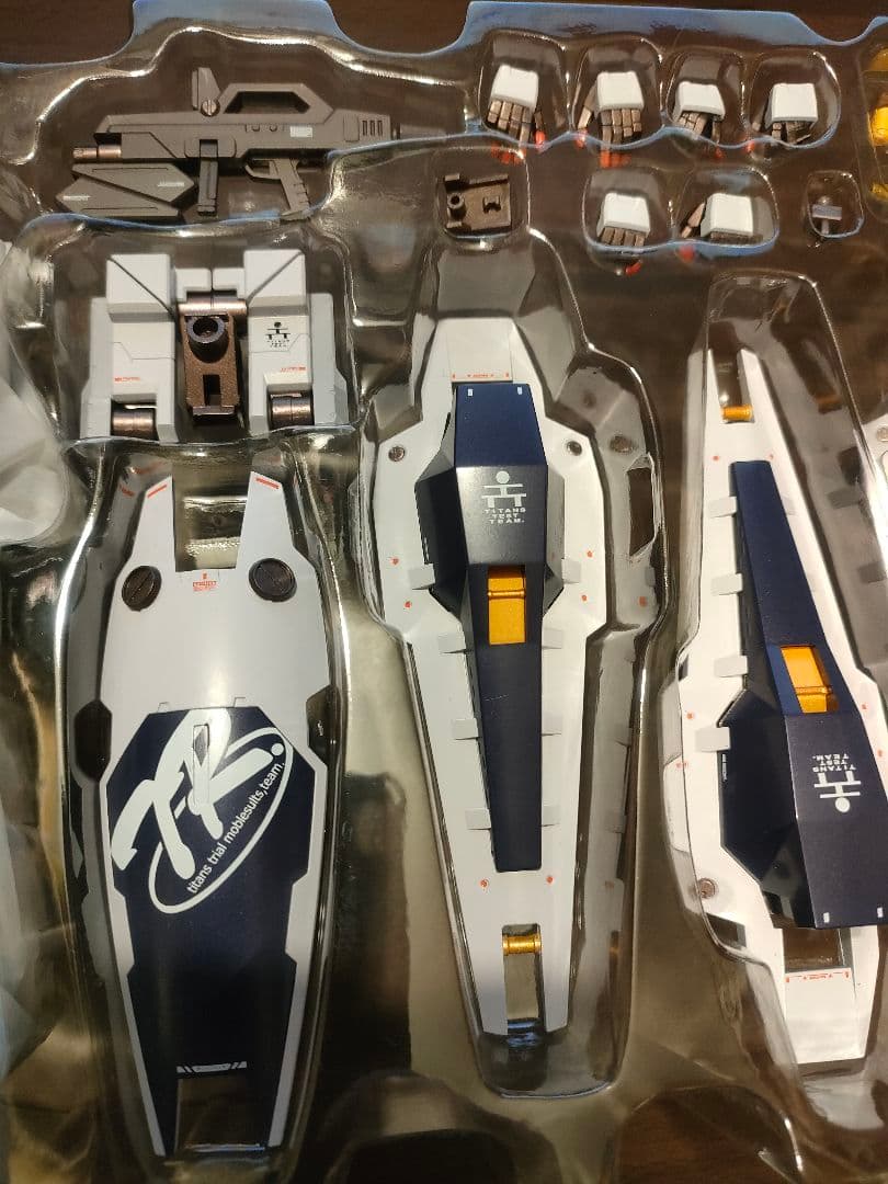 L ROBOT魂 ガンダムTR-1 ヘイズル改 & Gパーツ フルドド