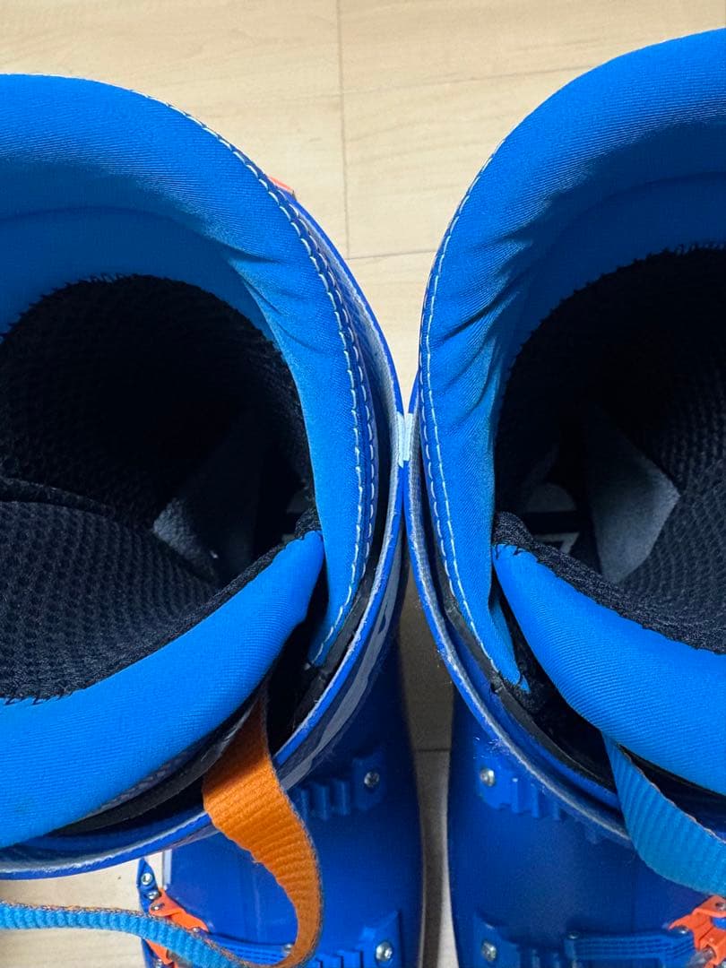 LANGE RS 130 スキーブーツ 青