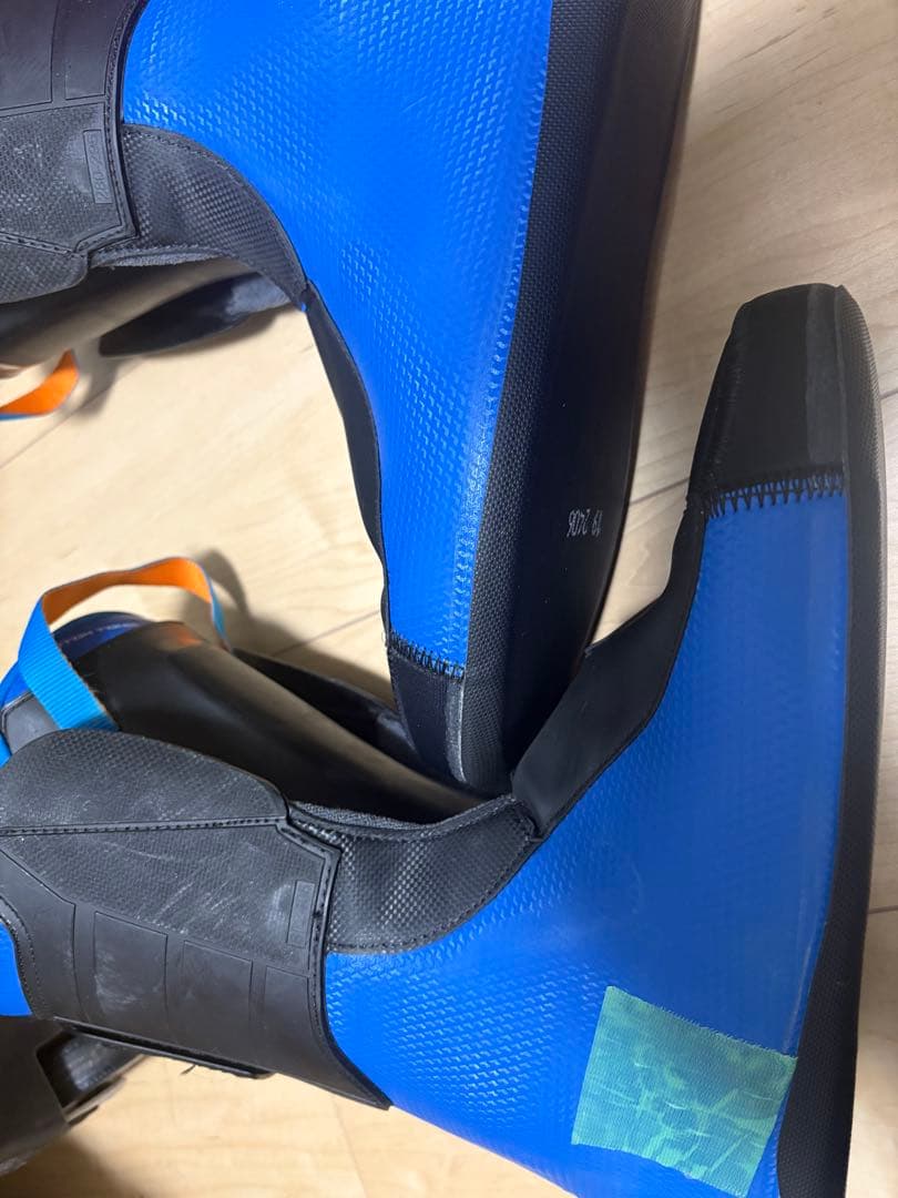 LANGE RS 130 スキーブーツ 青