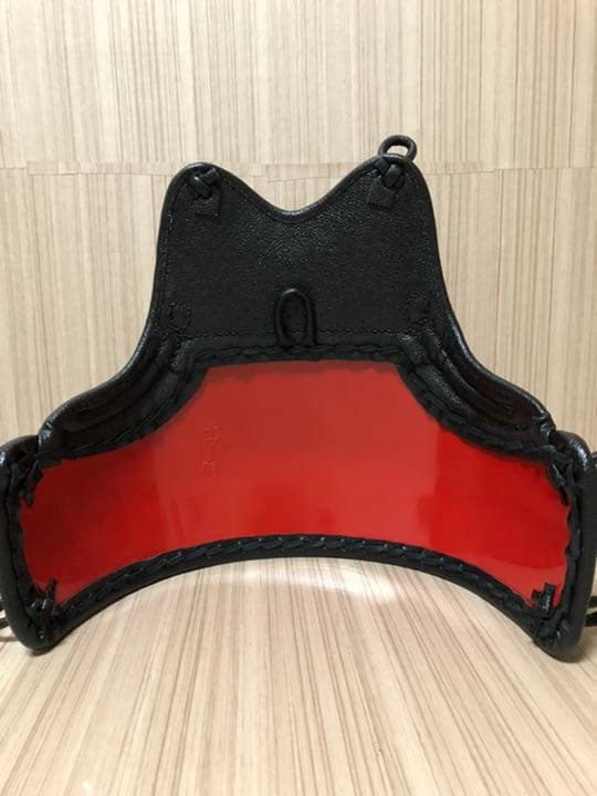 ☆剣道　希少サイズ　幼年用　赤胴　ヘリ折り返し　新品　胴紐付き☆