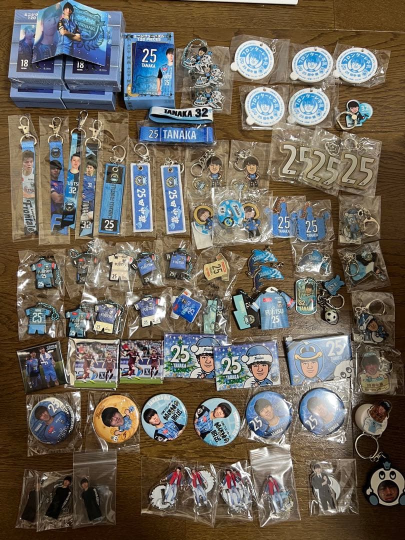 田中碧　川﨑フロンターレ　日本代表　缶バッジ　アクスタ