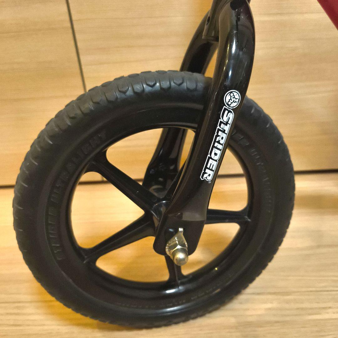 STRIDER バランスバイク レッド　12インチ SPORT　日本正規品