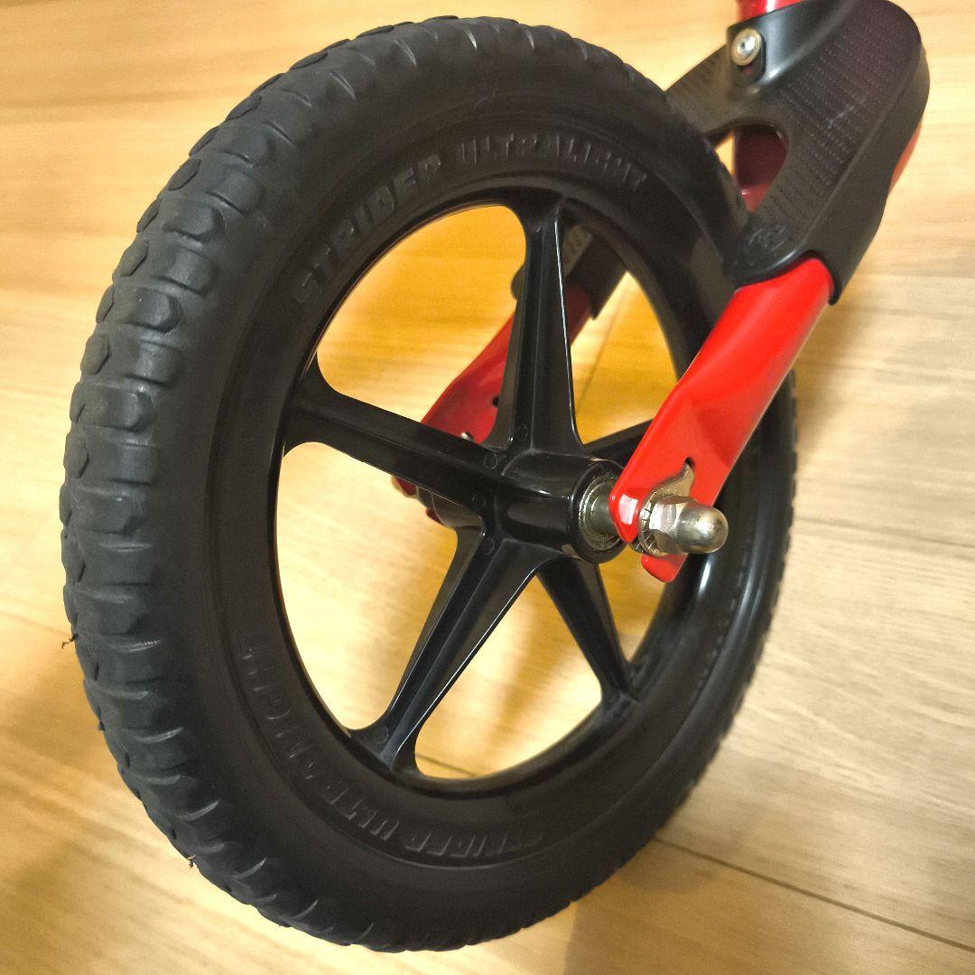 STRIDER バランスバイク レッド　12インチ SPORT　日本正規品