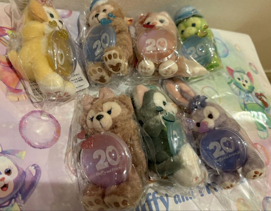 ダッフィー20周年　ぬいぐるみバッジ関係　まとめ売り　バラ売り不可