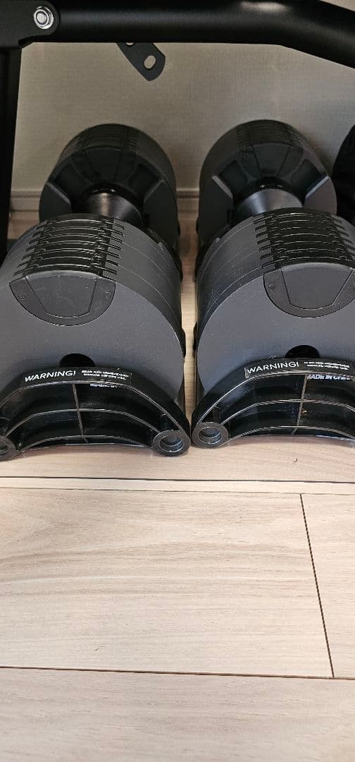 フレックスベル　可変式ダンベル 2kg刻み　32kg 2つセット　台付き