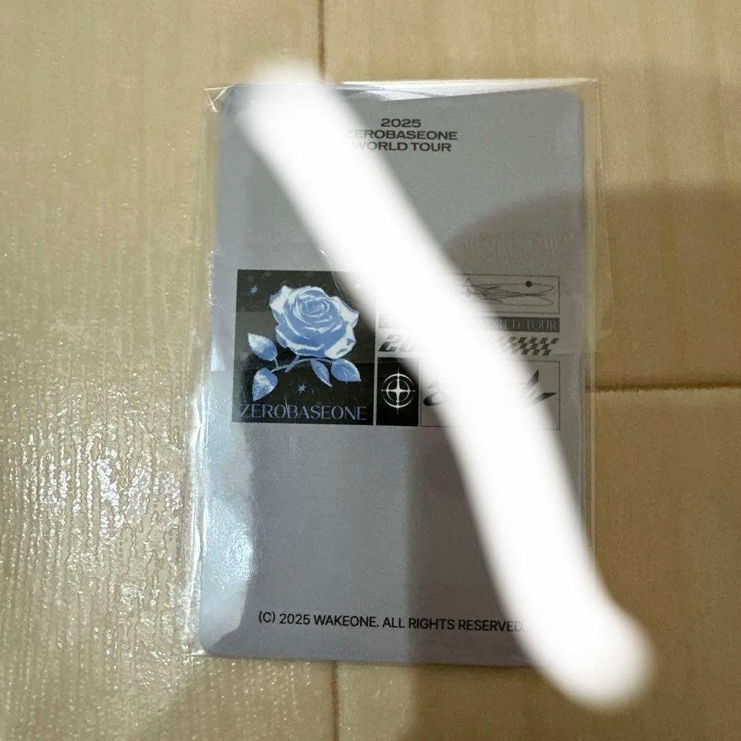 ZB1 フーディー パーカー ワルツ here&now md メテュ