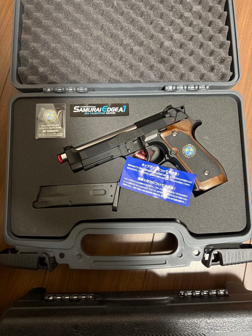 バイオハザード トイガン SAMURAI EDGE セット　ジル　バリー