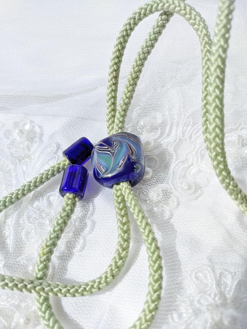 吉田正子トンボ玉（貳拾）　「江戸組み紐」ネックレス　ガラス玉に込めた日本画