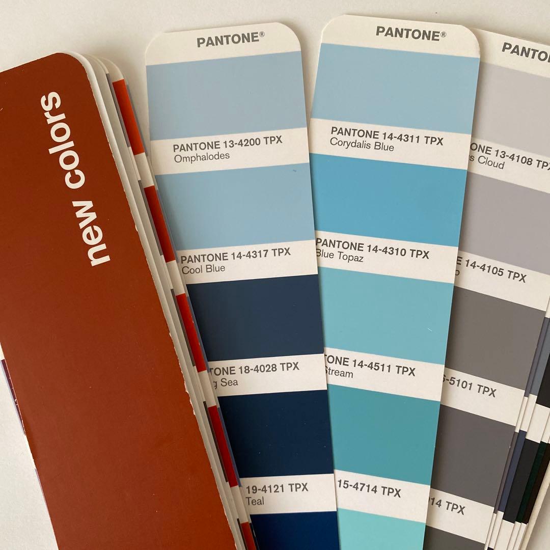 PANTONE FASHION＋ / color guide