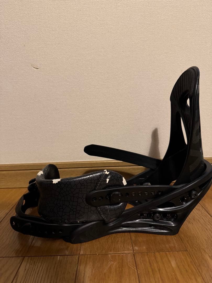 【値下げ依頼可】FLUX ブラック スノーボードビンディング