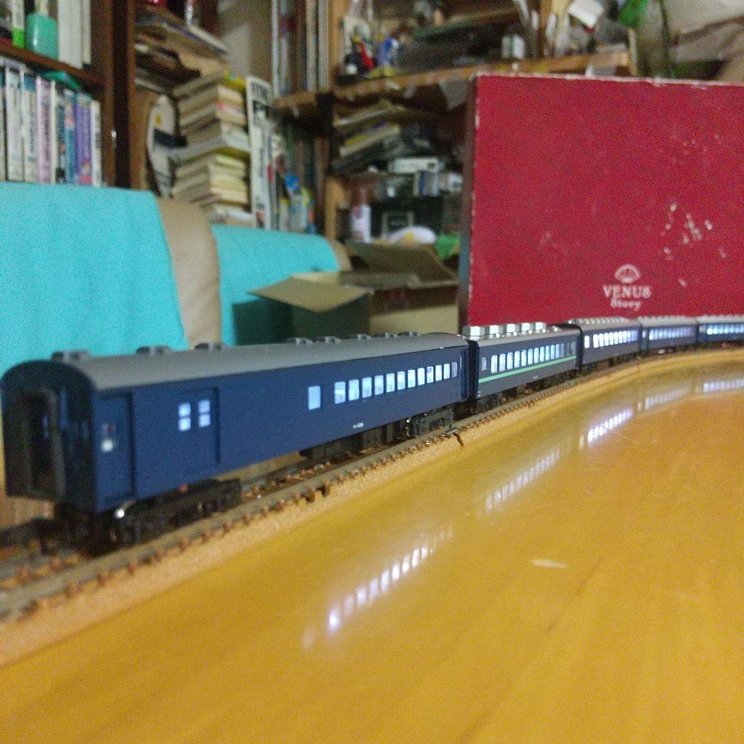 ◆KATOの室内灯つき/旧型客車 急行「かいもん」風 5両 オロ11、スハニ35