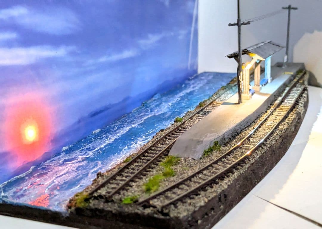 Nゲージ・ジオラマ展示台【海辺の無人駅】