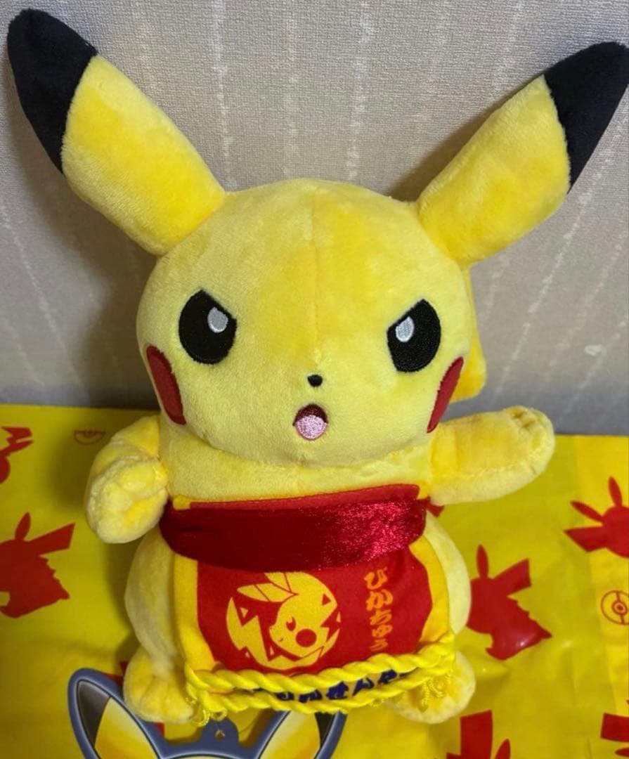 【タグ付き】 ポケモンセンターDX 1周年記念 ピカチュウ 力士風 ぬいぐるみ