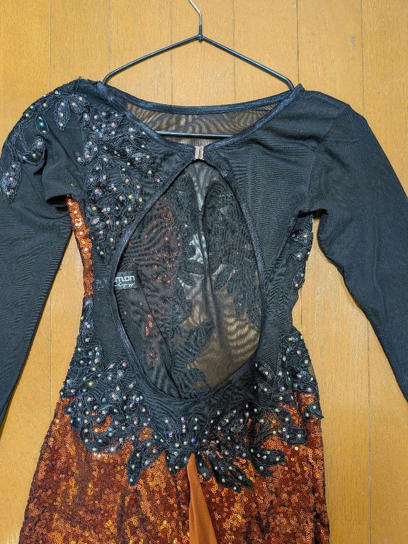 アルゼンチンタンゴドレス オレンジと黒ラメMIMI PINZON