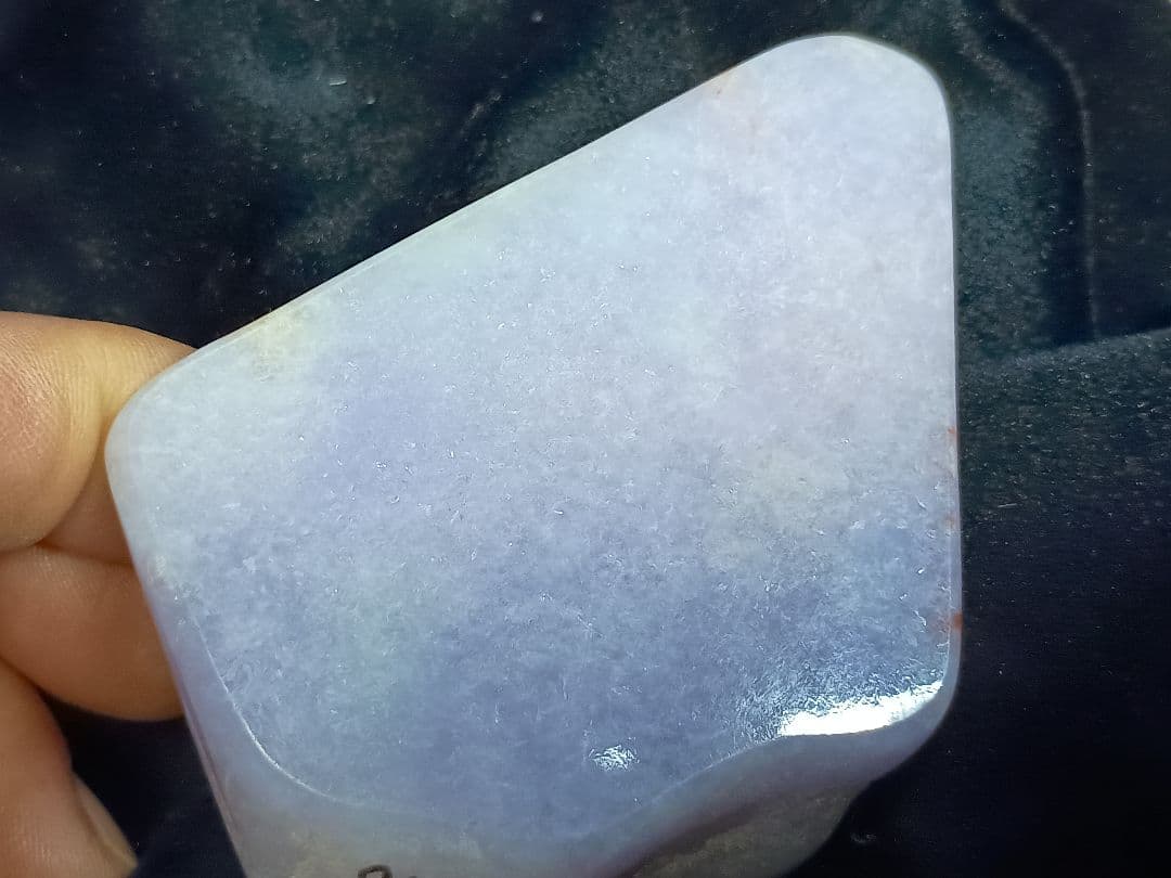 ミャンマー産ラベンダーヒスイ