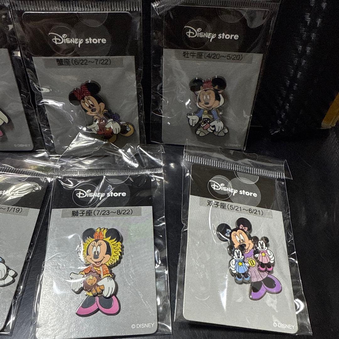 ディズニー 星座 ピンバッジ 8種セット