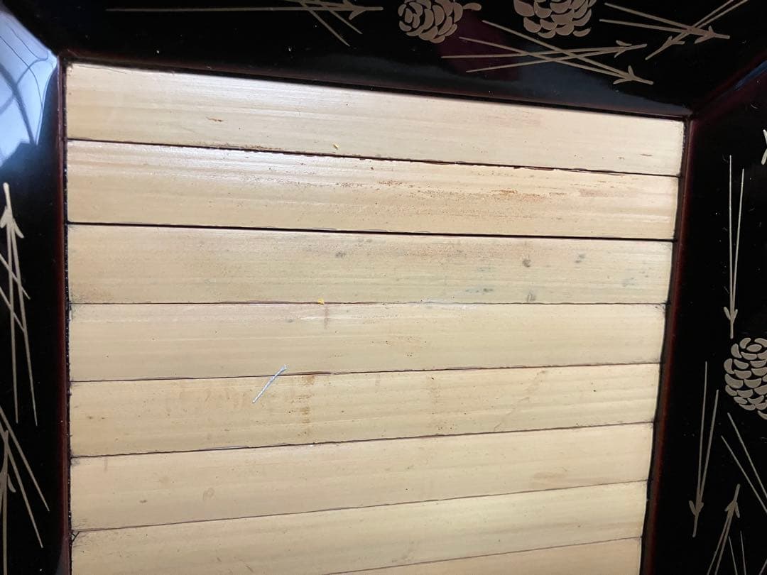 塗師【中村宗悦】而妙斎好 松葉蒔絵 四方盆 共布 共箱 表千家 茶道具