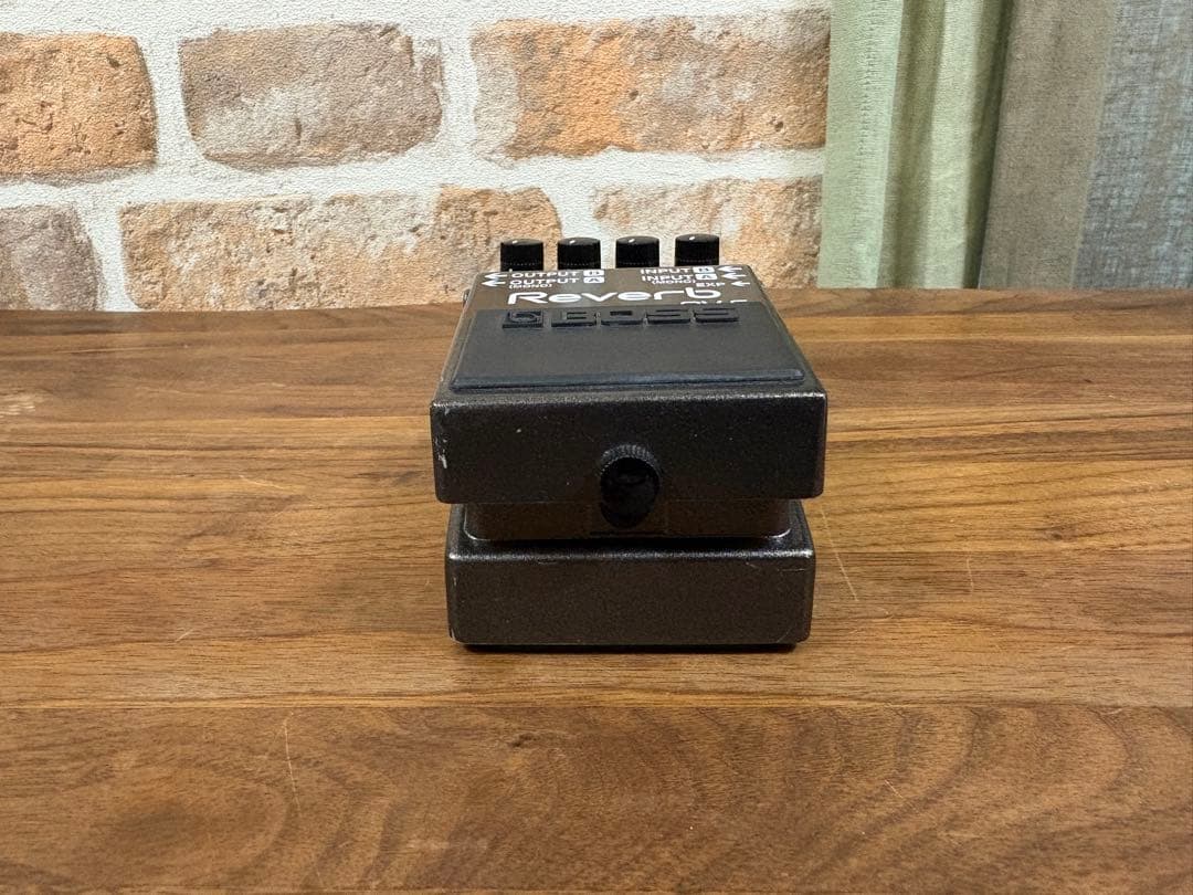 ギター BOSS / RV-6