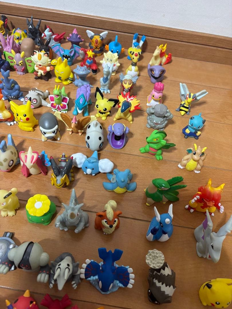 ポケモン　ポケモンキッズ　　指人形　まとめ売り　大量　約200個
