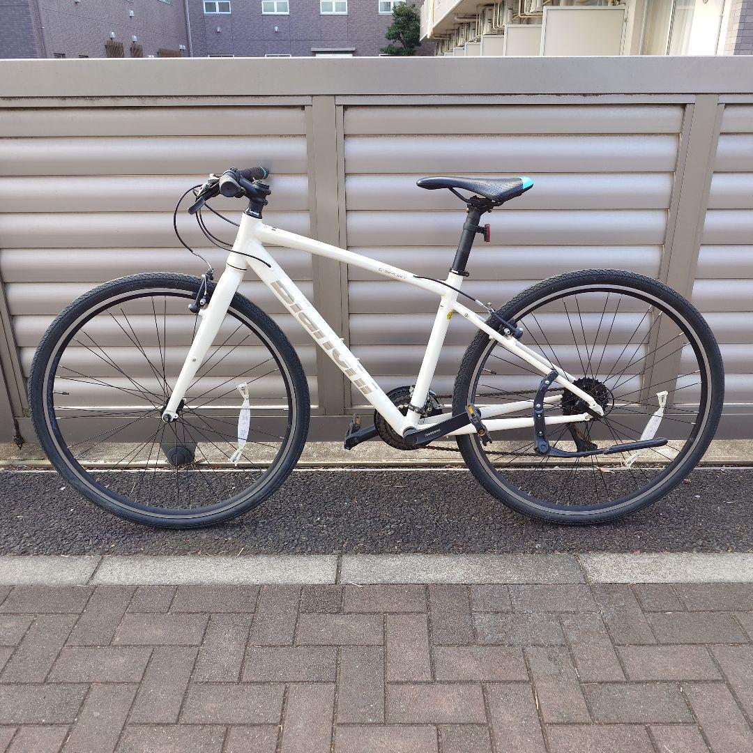 ビアンキ　C-SPORT クロスバイク　ホワイト　43サイズ