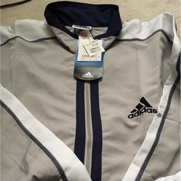 お値下げ‼️メンズ アディダス スポーツウェア Oサイズ上下セット 薄手