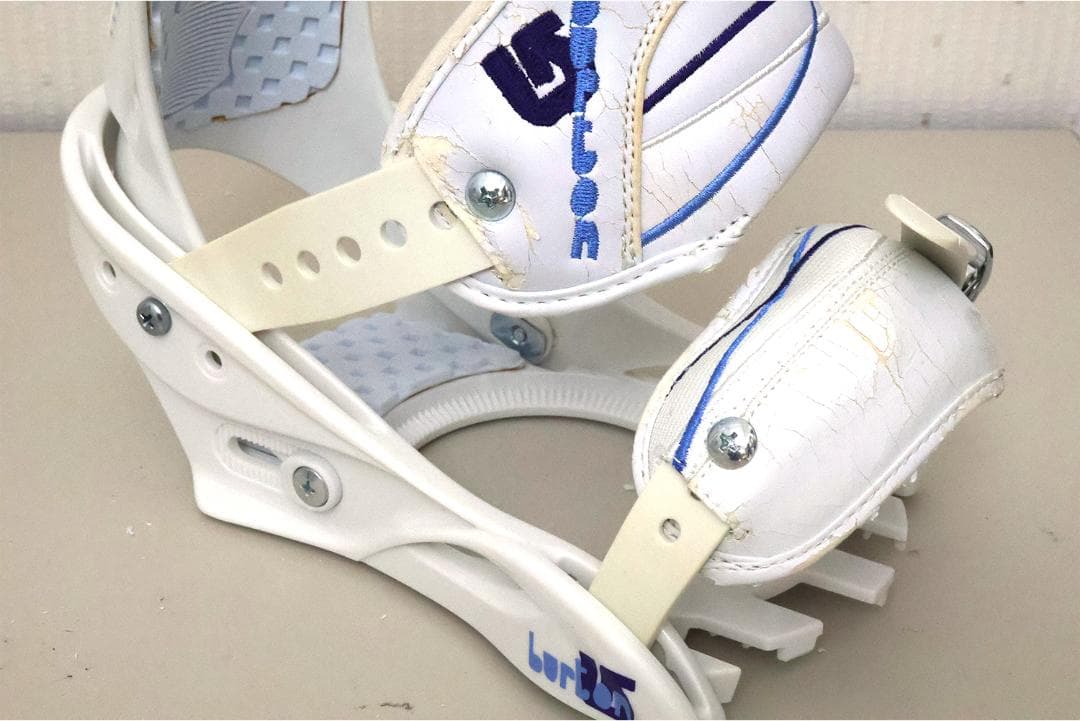 【美品】144cm すべてバートン3点セット ブーツ24 BURTON スノボ