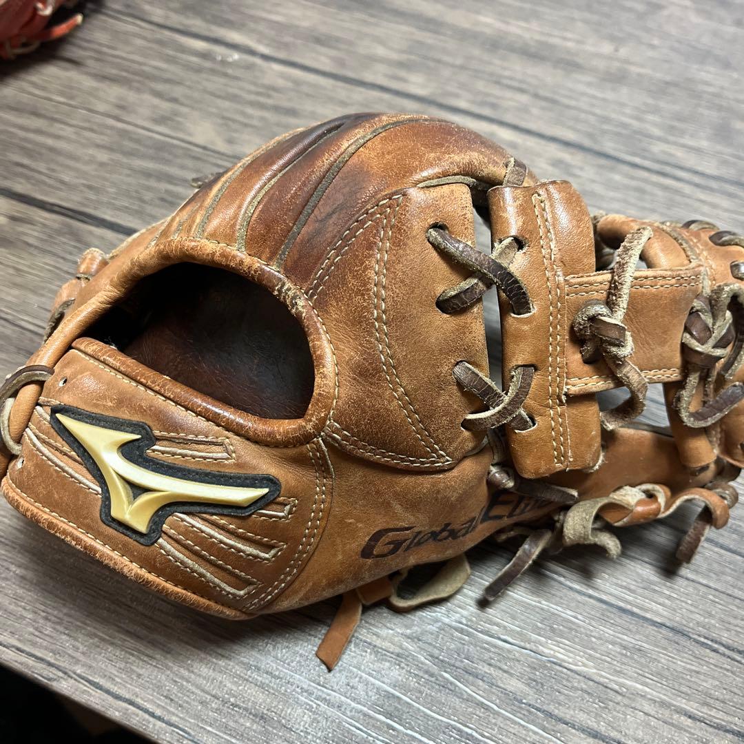 MIZUNO グローバルエリート軟式用グローブ二つセット