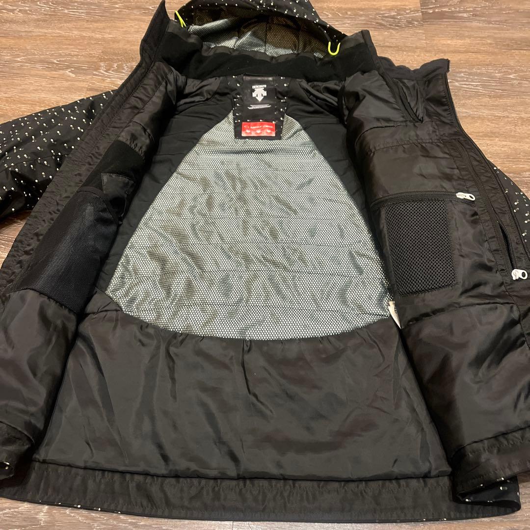 DESCENTE デサント セットアップ　上下　メンズ　男性　スキーウェア　L