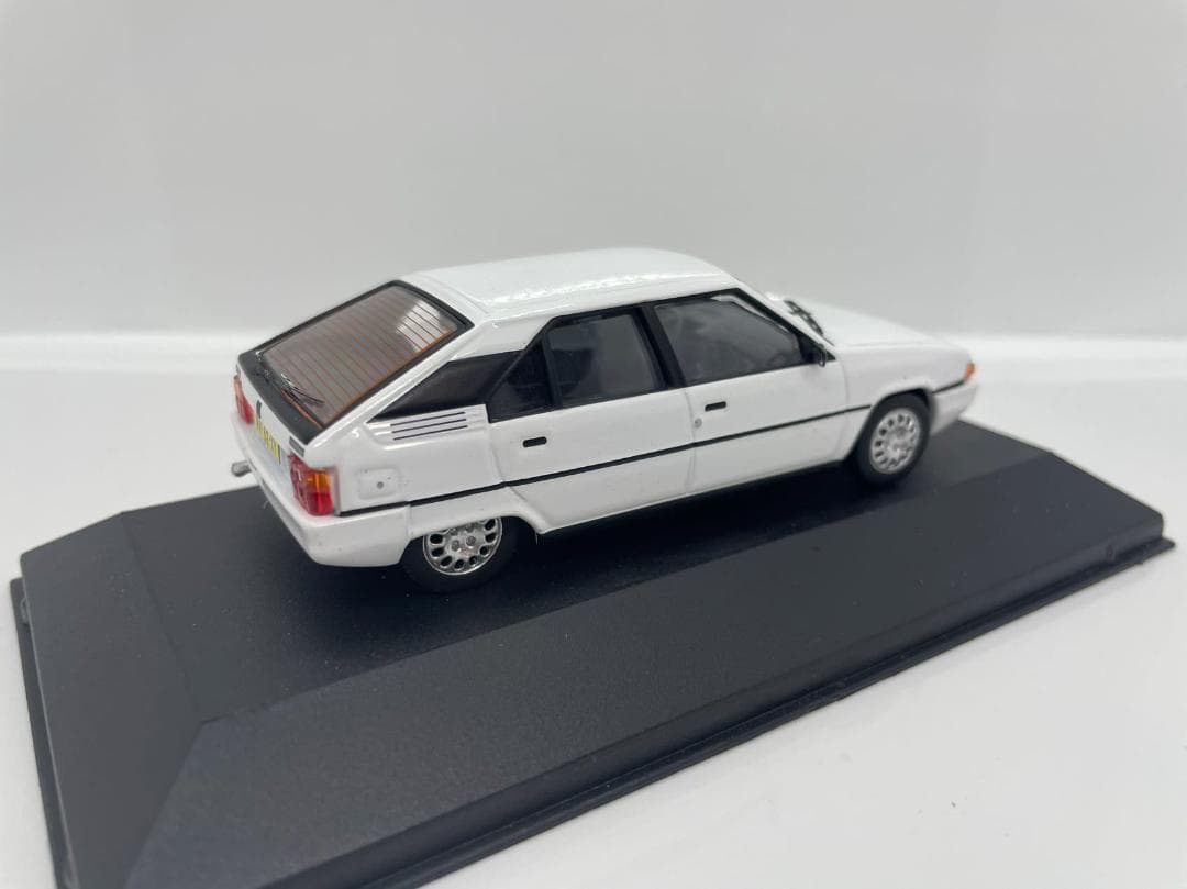 402-444 TRIPLE9 1/43 シトロエン BX 16 TRS