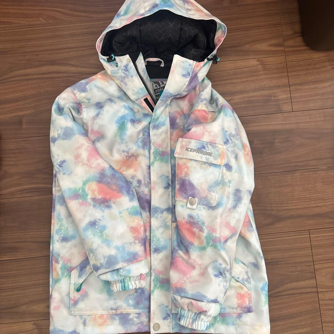ICEPEARLスノーボードウェア スキーウェア　上下　セット　雪遊び　150