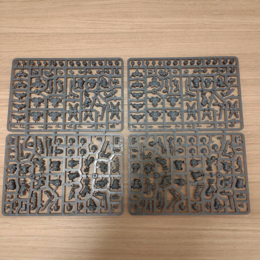 ウォーハンマー 40,000　ブラッドエンジェル　アーミーセット